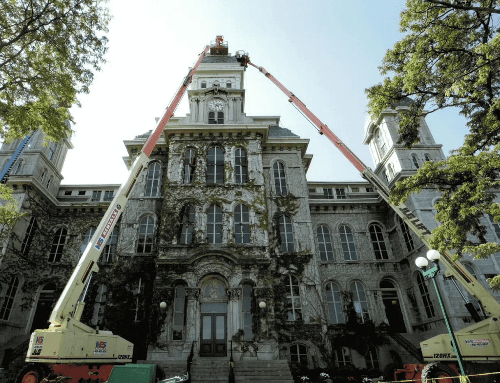 l195-hall-of-languages